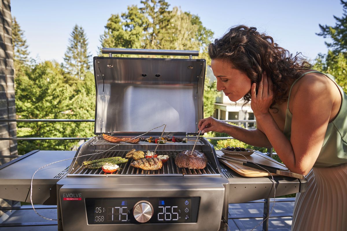 Gardenforum Special Features - LOFA - Char-Broil’s smarter way to BBQ ...