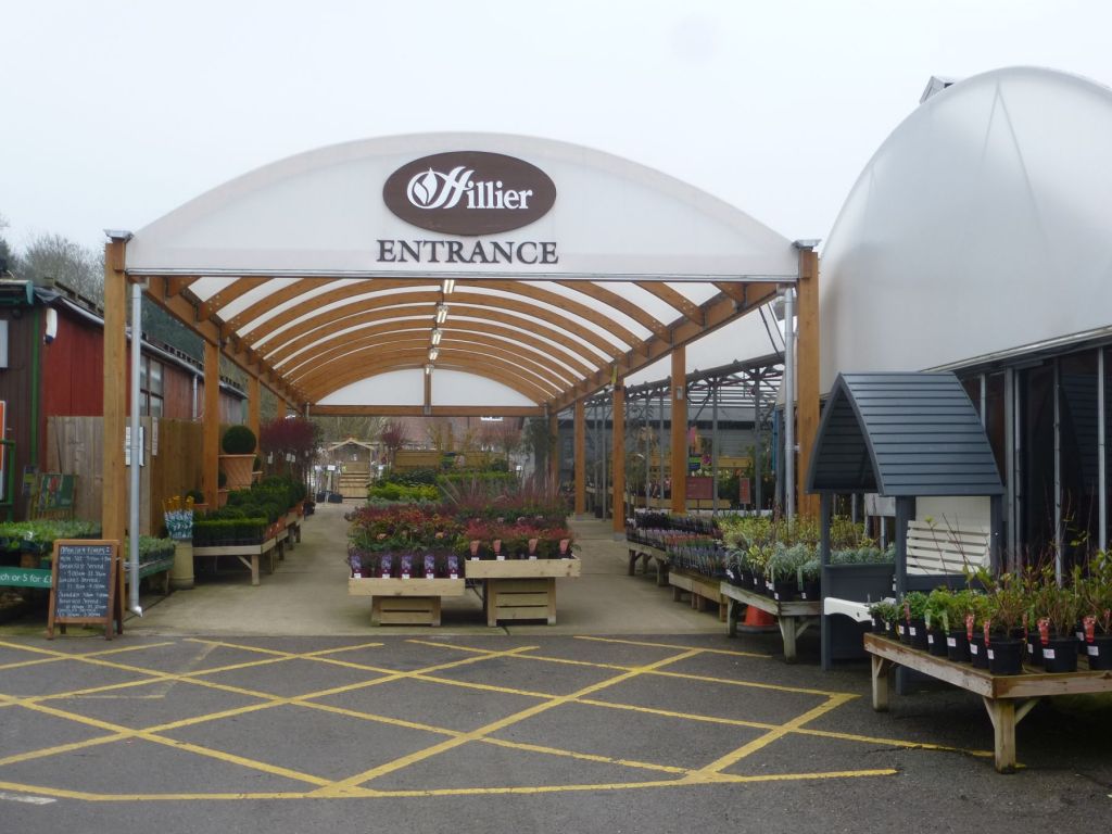 Gardenforum Headlines Hillier takes a senior management role