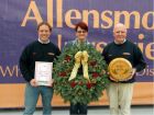 Mark Tayor MD, Vicky Thornton, wreath designer, Brian Taylor MD